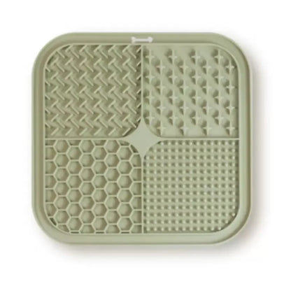 🐾 Silicone Lick & Slow-Feeding Mat with Suction Base