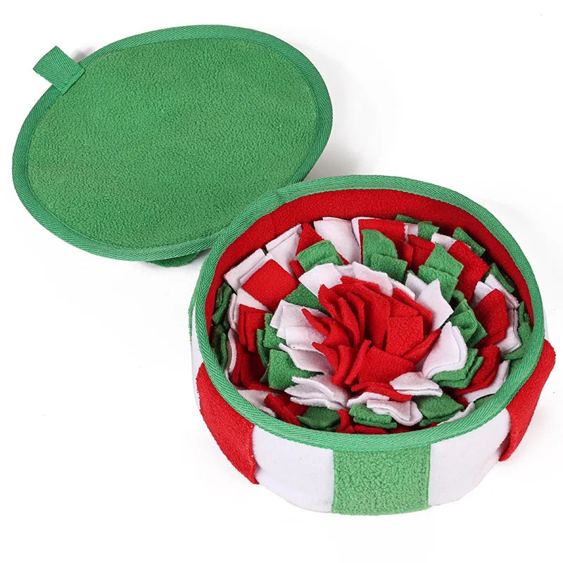 🧠 Christmas Snuffle Mat – Interactive Puzzle Feeder